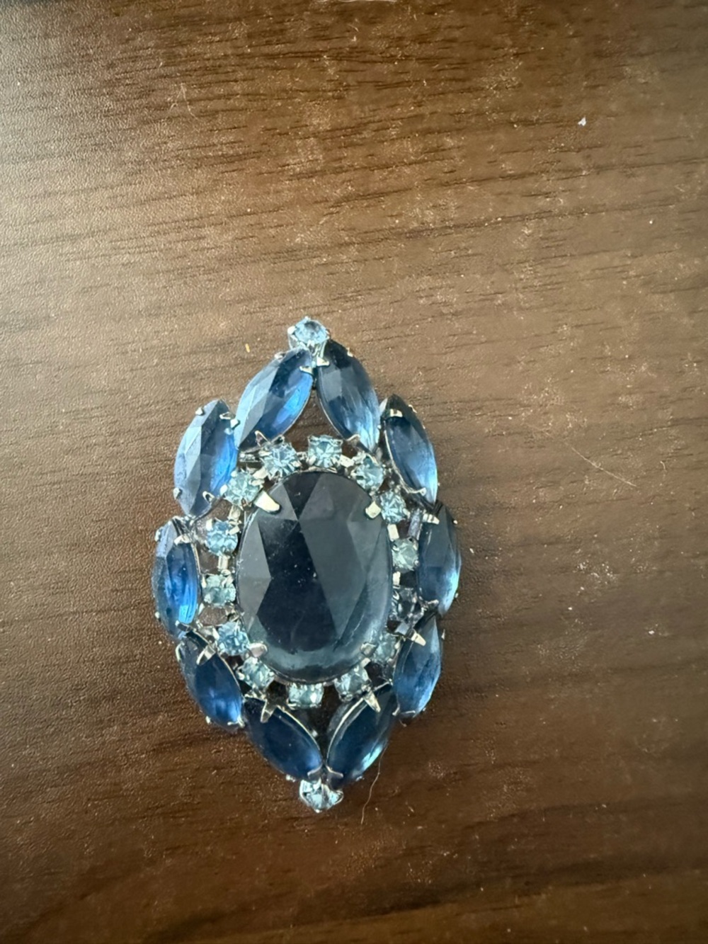 Classic Blue Crystal Oval Brooch - Timeless Sparkle